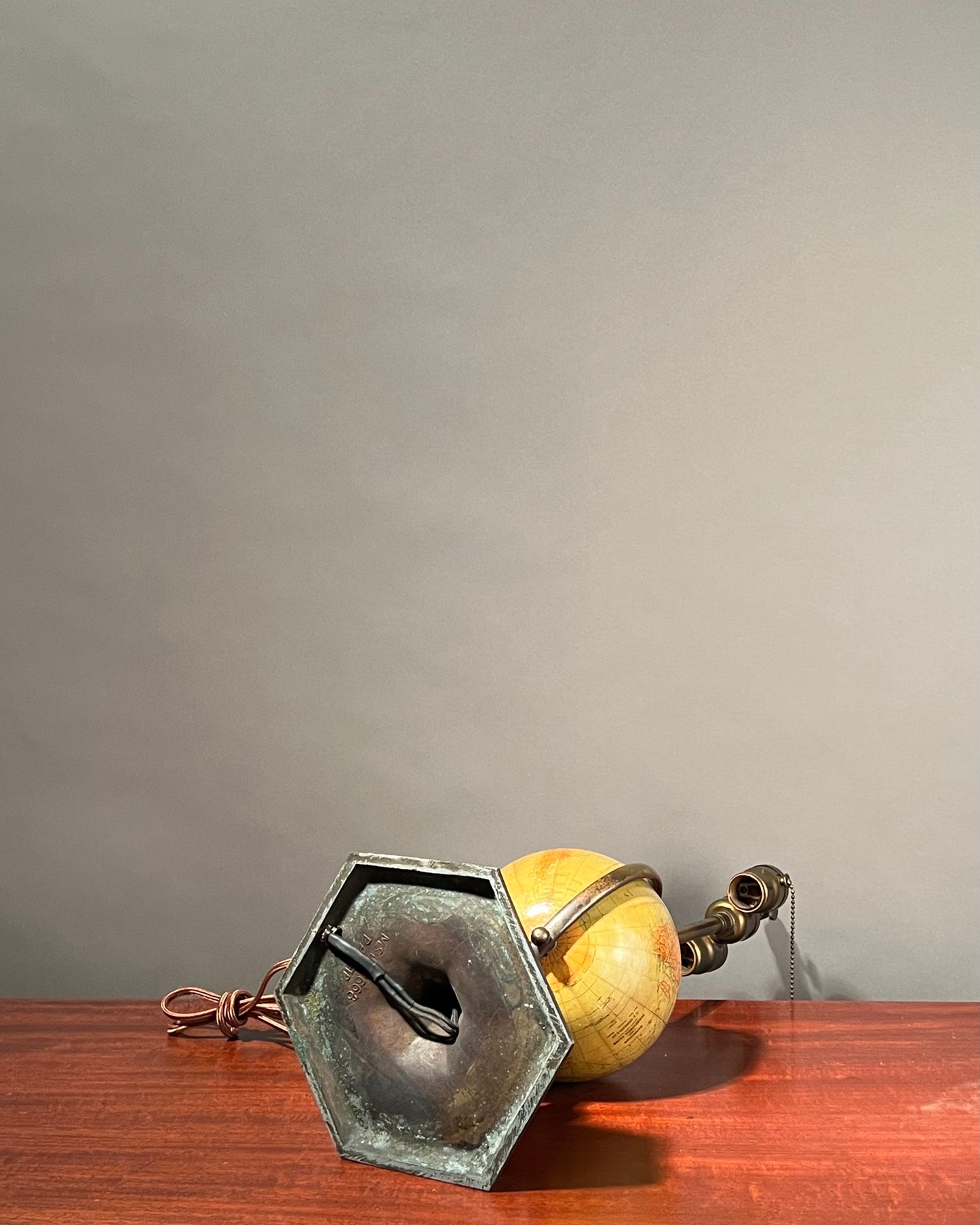 Vintage Hammonds World Globe Lamp