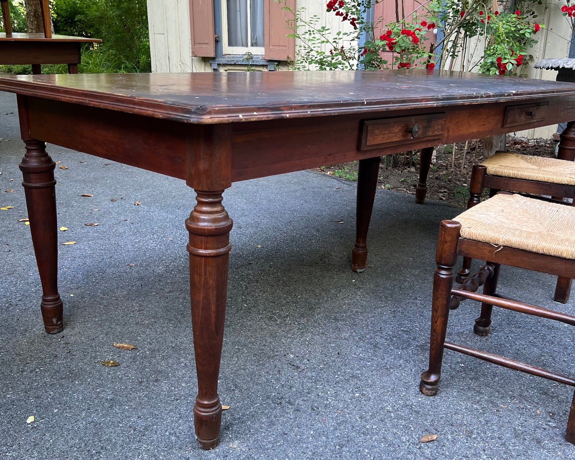 Artist Work Table d
