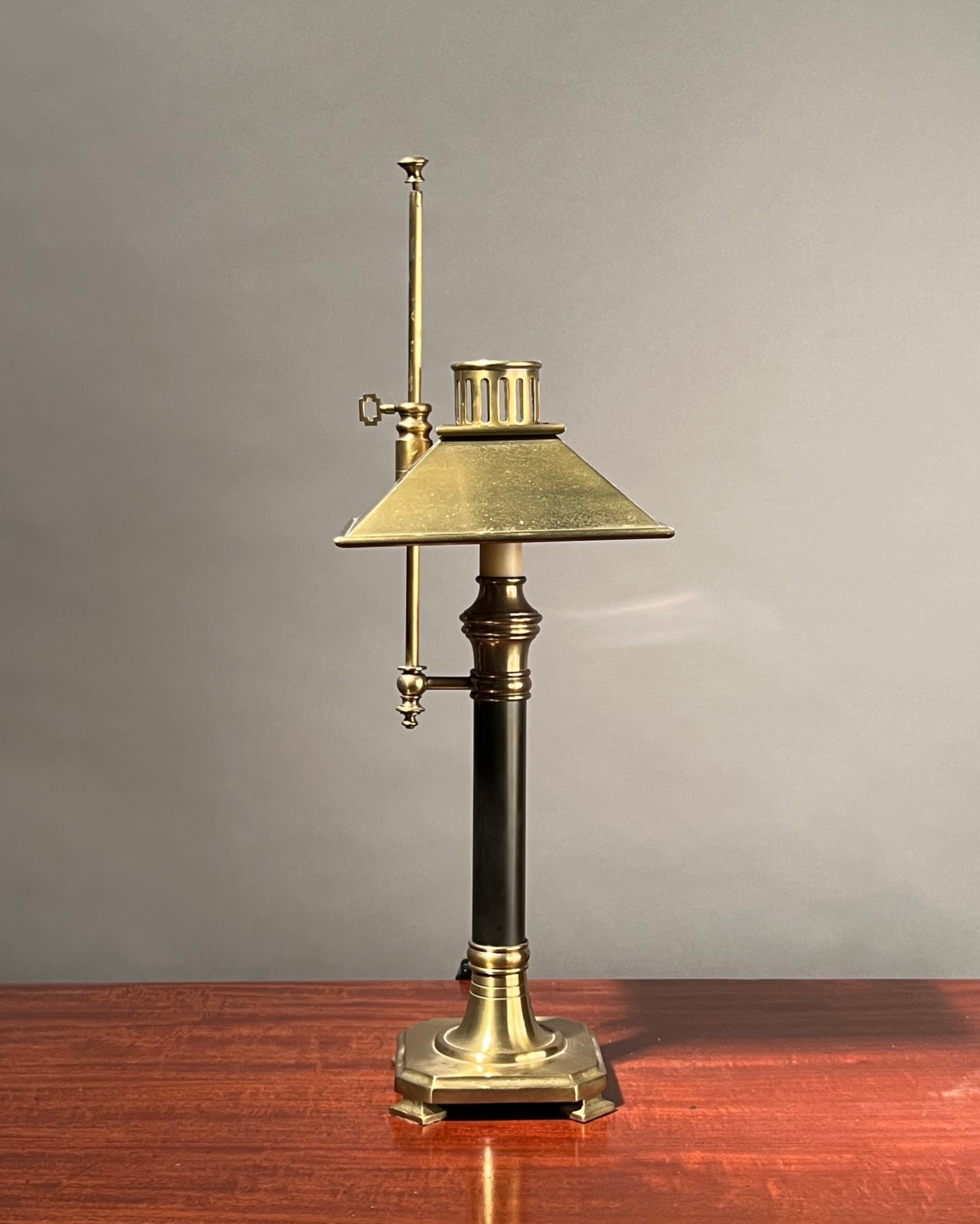 Vintage Brass Adjustable Lamp