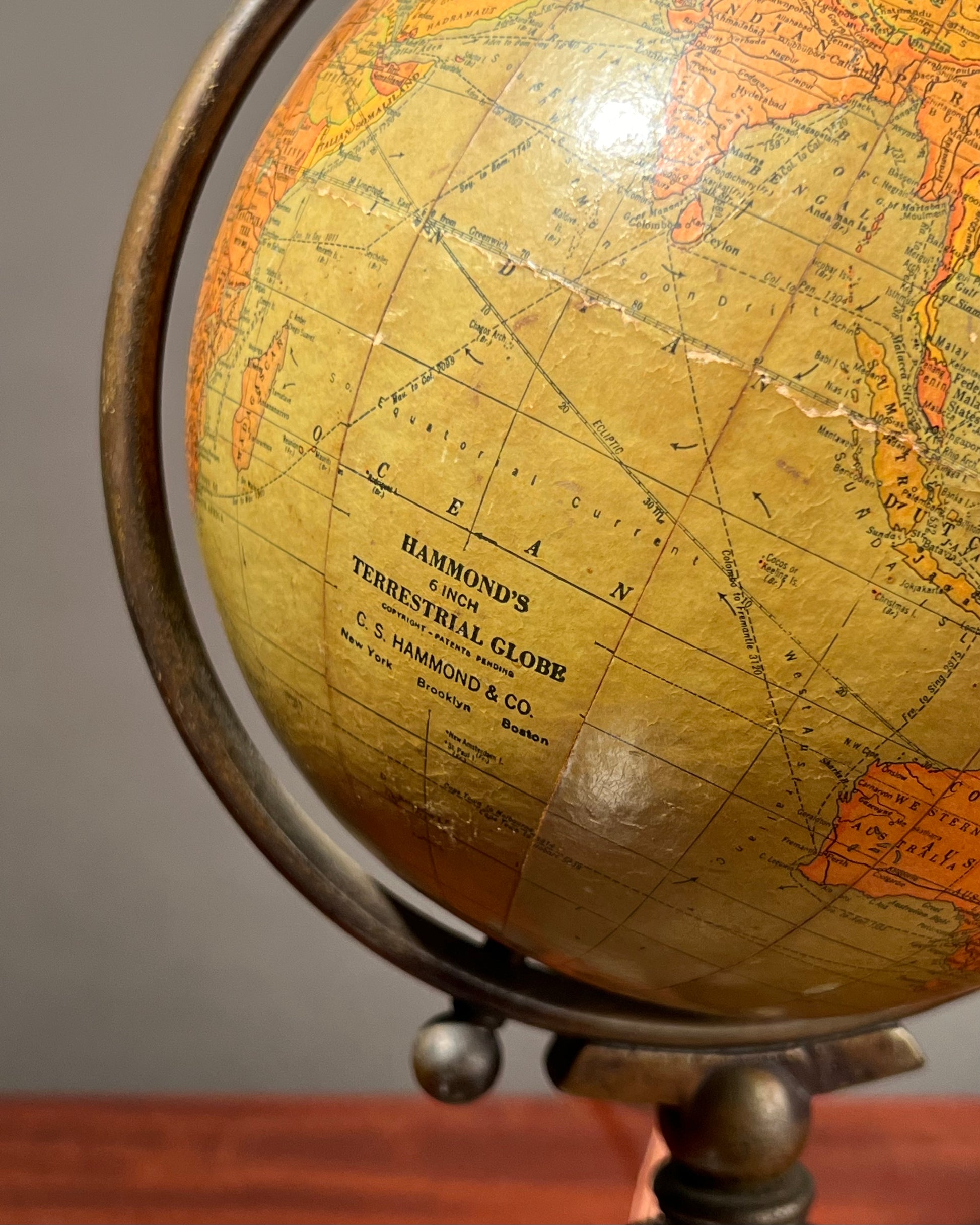 Vintage Hammonds World Globe Lamp