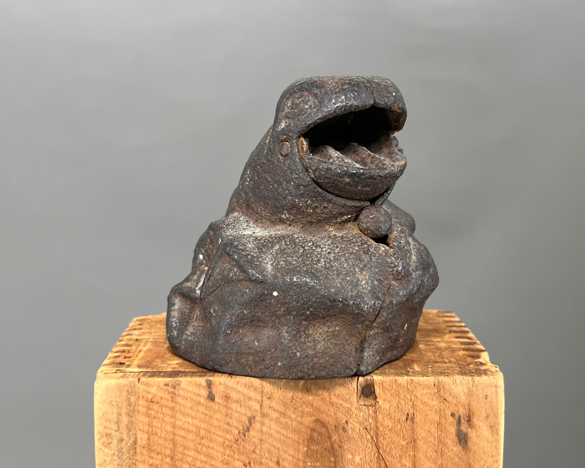 Cast Iron Frog Bank